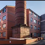 2 Beds Mint Drive With Secure Car Or Van Park W Wifi-Netflix No Deposit Required